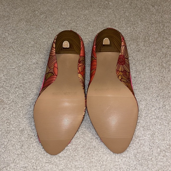 Pink Charlotte Russe Heels - Picture 4 of 4